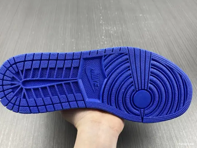 HYPE 555088-404 High Retro 1 Jordan OG 0516